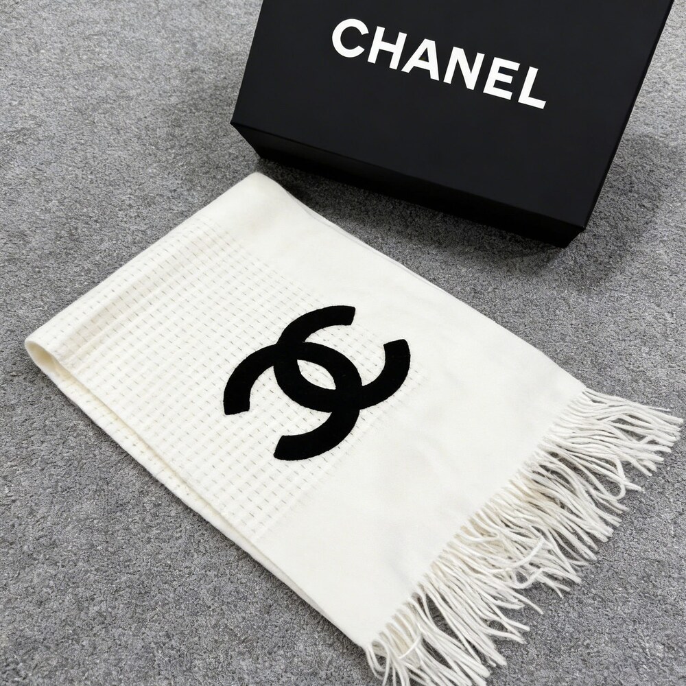 CHANEL Ivory Black CC Minimal Fringe Scarf - Picture 2 of 4